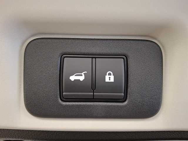 Nissan Ariya Evolve|BOSE|S. og V. hjul