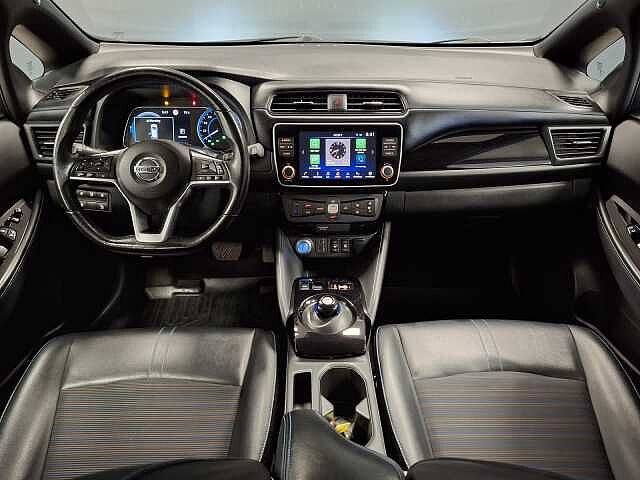 Nissan Leaf N-Connecta med delskinn