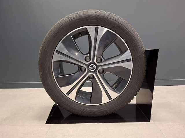 Nissan Leaf N-Connecta med delskinn