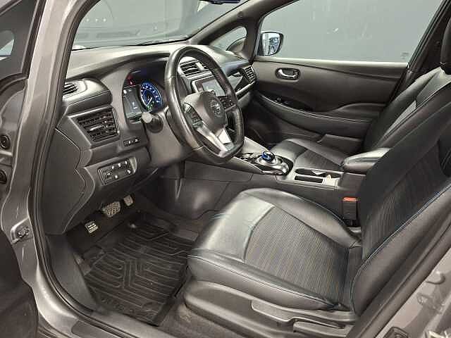 Nissan Leaf N-Connecta med delskinn