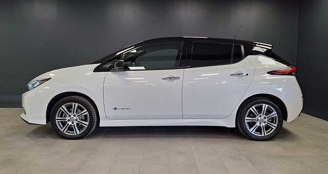 Nissan Leaf Tekna|lav km|