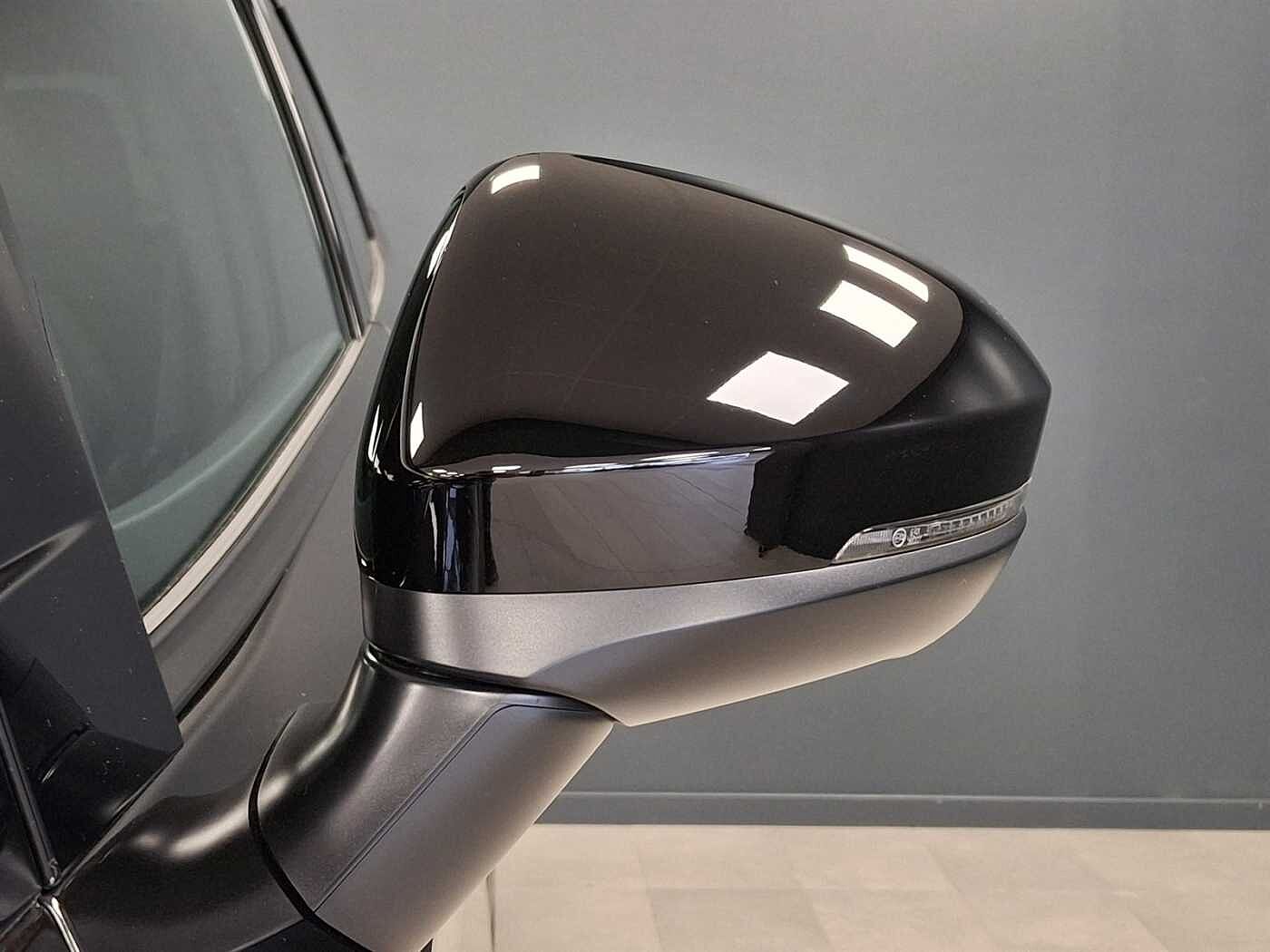 Nissan Ariya Evolve|BOSE|S. og V. hjul